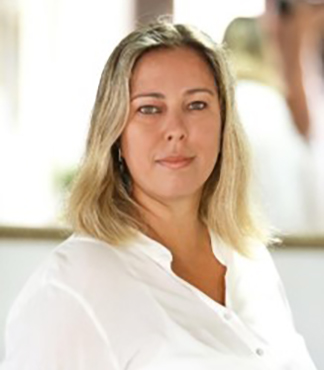 Renata Karina Reis